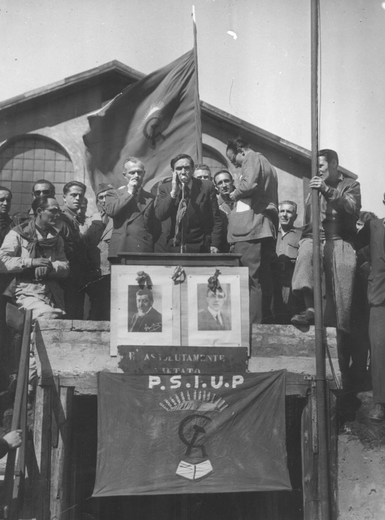 Comizio_OM_1945_