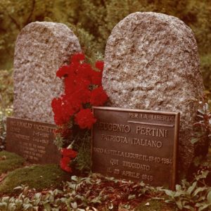 Flossenbürg. Lapide commemorativa del fratello di Sandro Pertini, Eugenio.